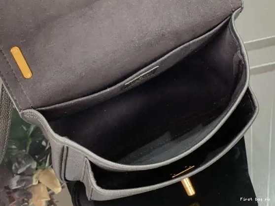 First bag ru LOUIS CHAIN VUITTON LOCKME PM 0508